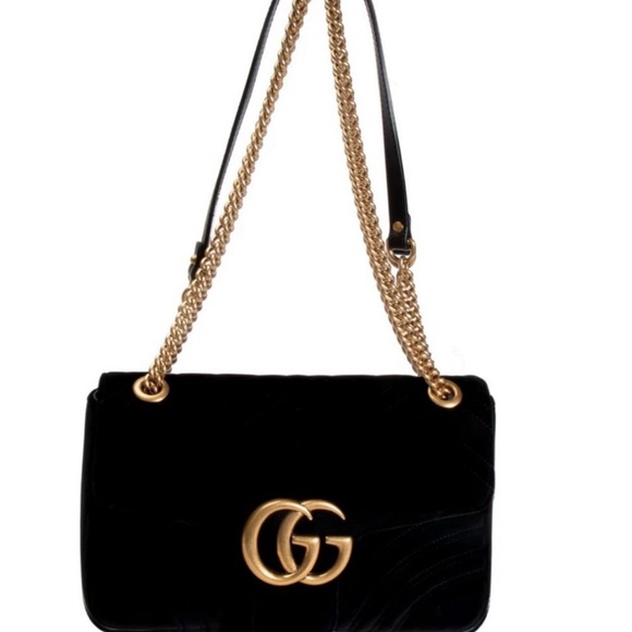 Gucci Black Shoulder Bag with Gold Chain - Picture 1 of 8